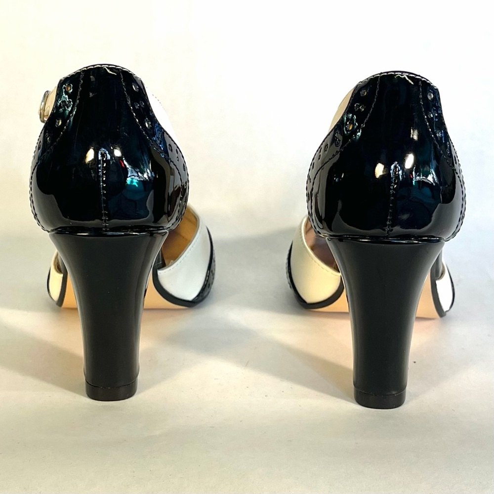 Gatsby II T-Strap Vintage Heels - Black and White - Picture 7 of 16